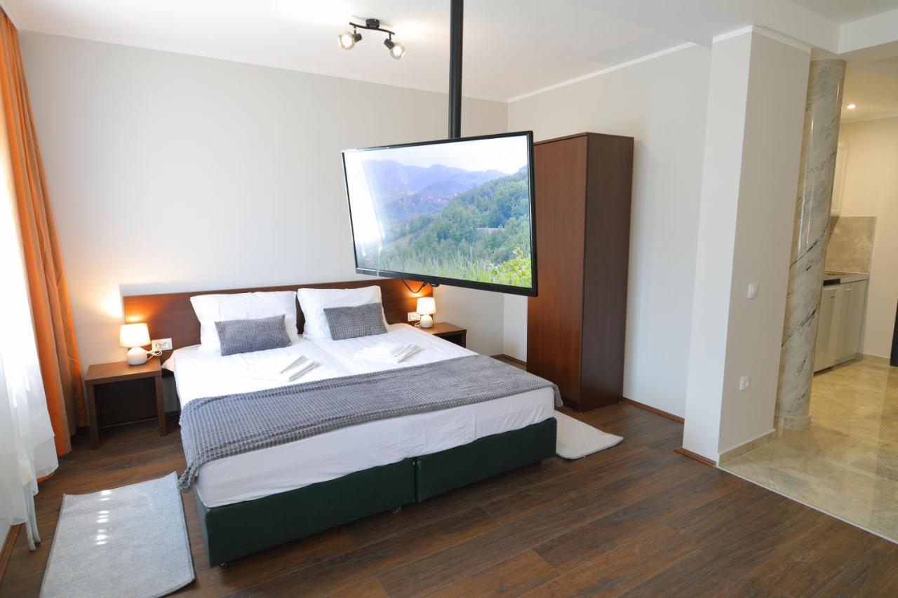 Fenix Apartments โซโคบานยา ภายนอก รูปภาพ