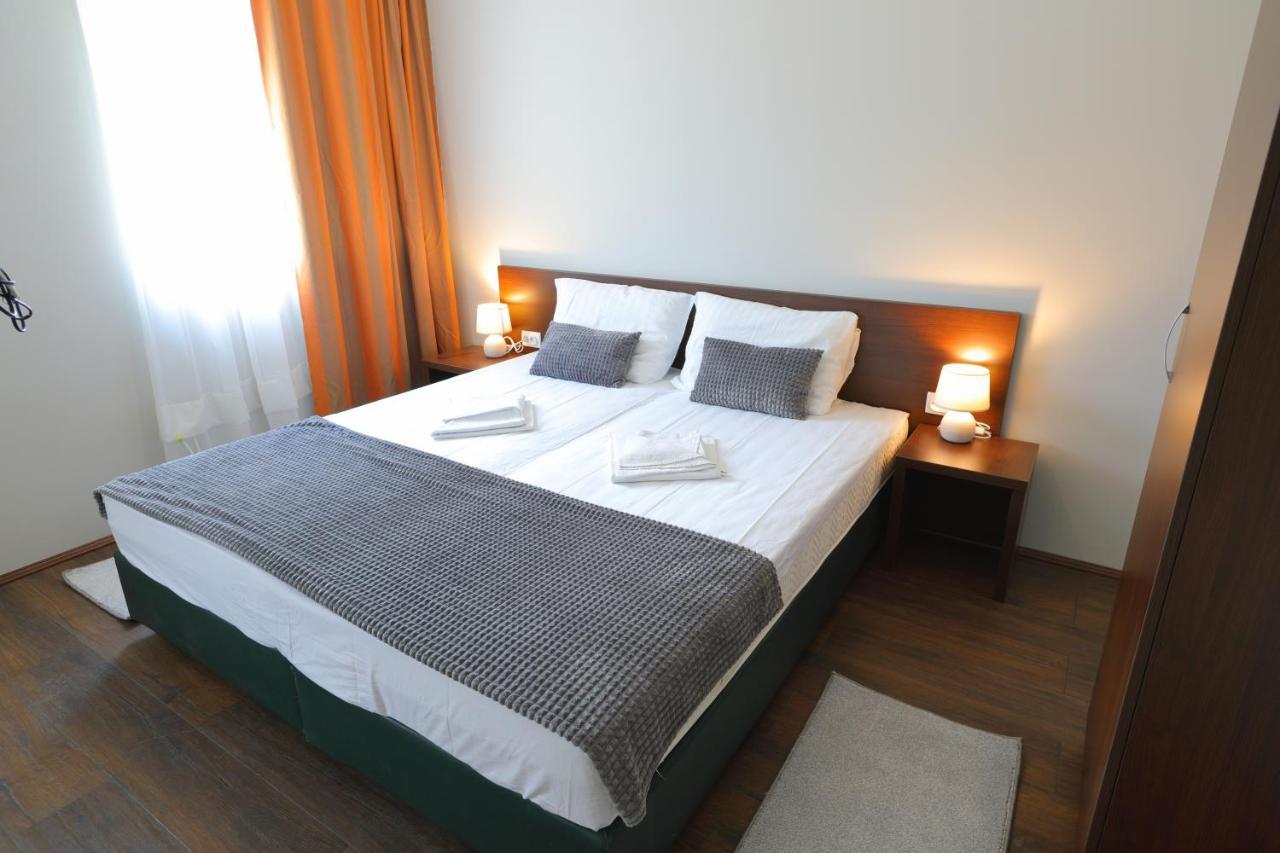 Fenix Apartments โซโคบานยา ภายนอก รูปภาพ