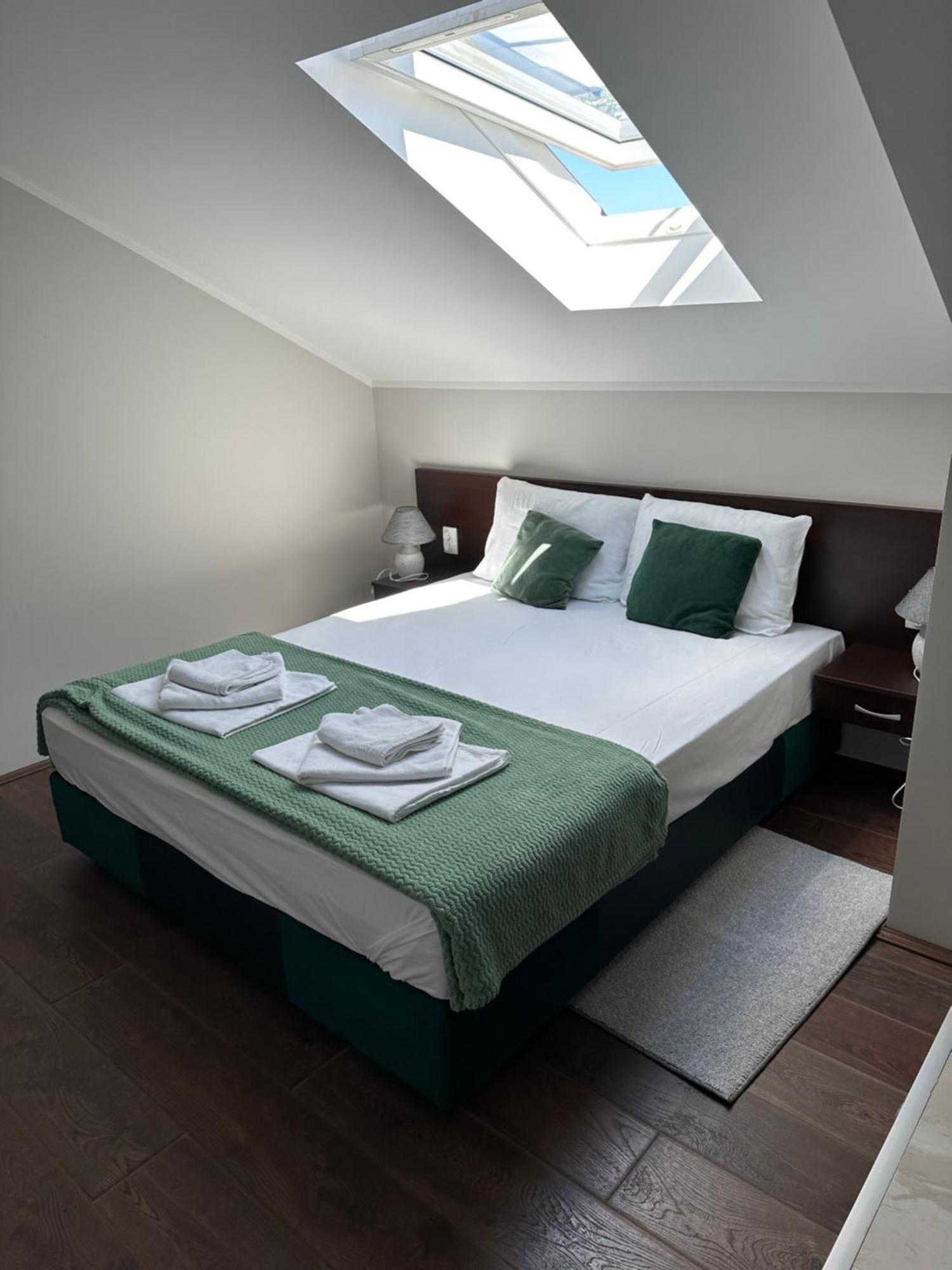 Fenix Apartments โซโคบานยา ภายนอก รูปภาพ