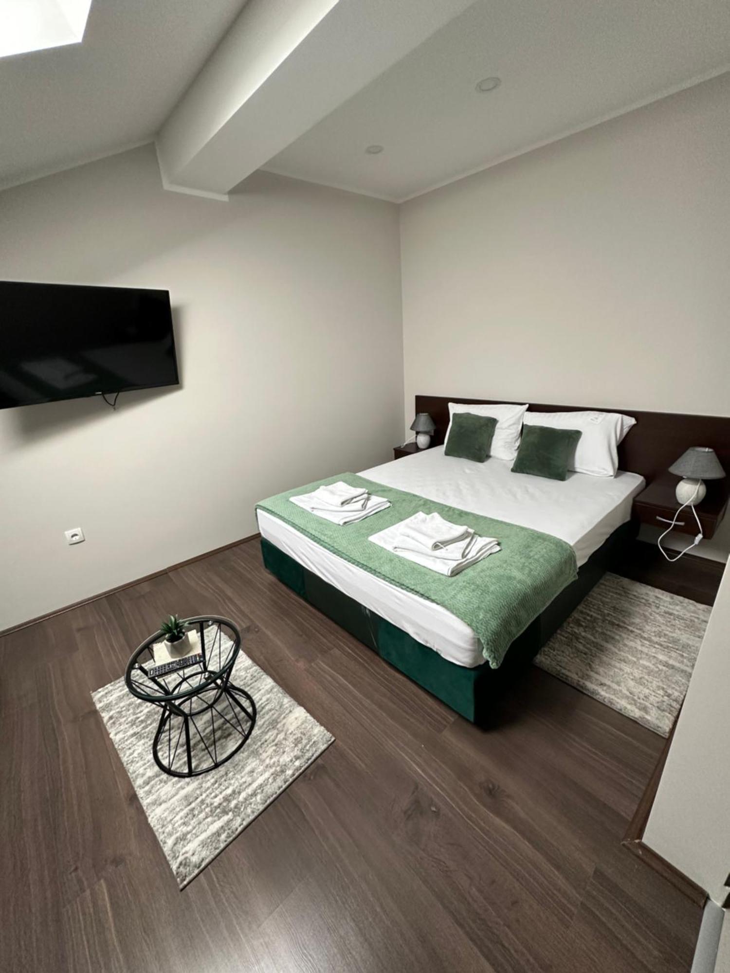 Fenix Apartments โซโคบานยา ภายนอก รูปภาพ