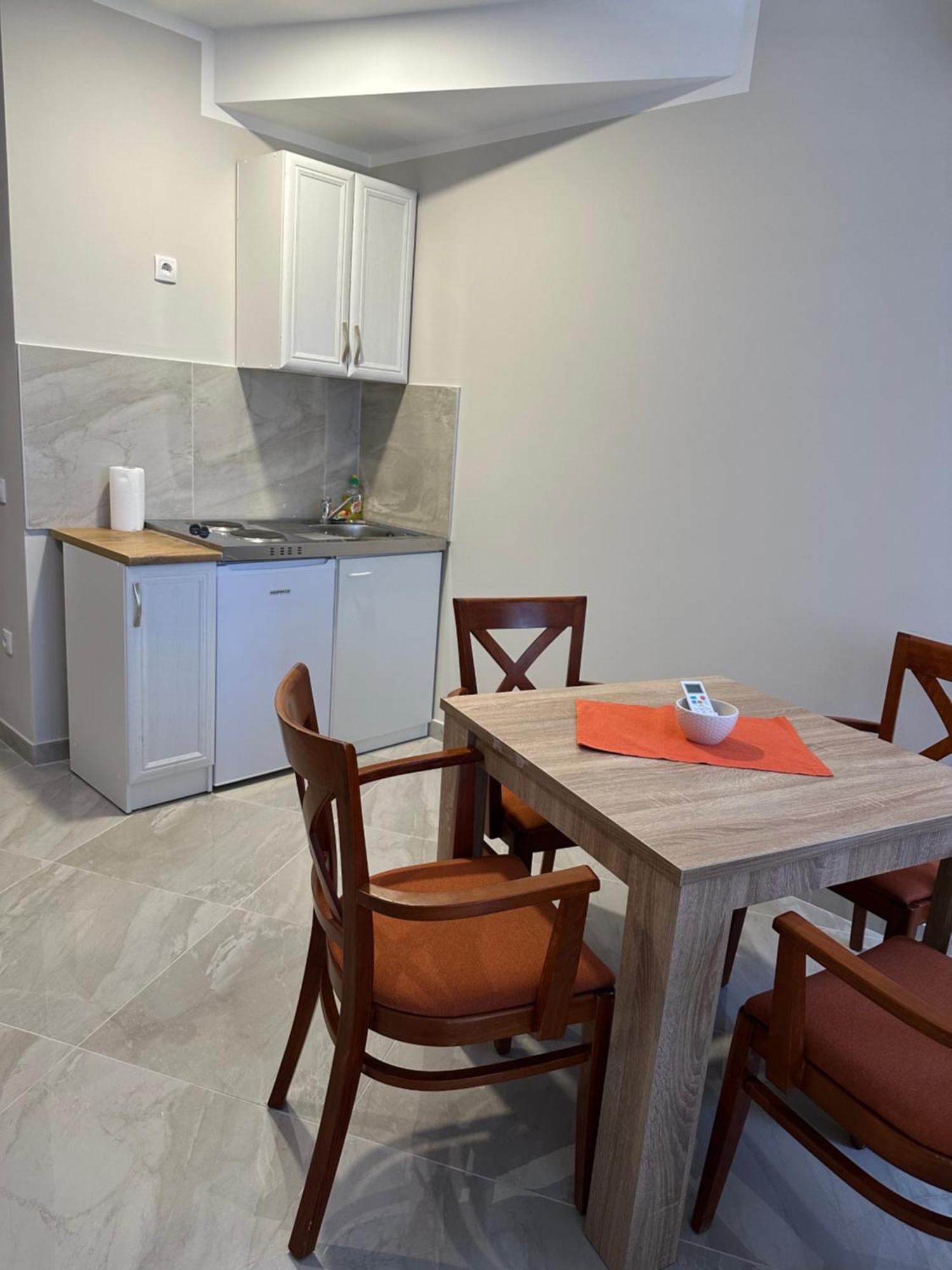 Fenix Apartments โซโคบานยา ภายนอก รูปภาพ