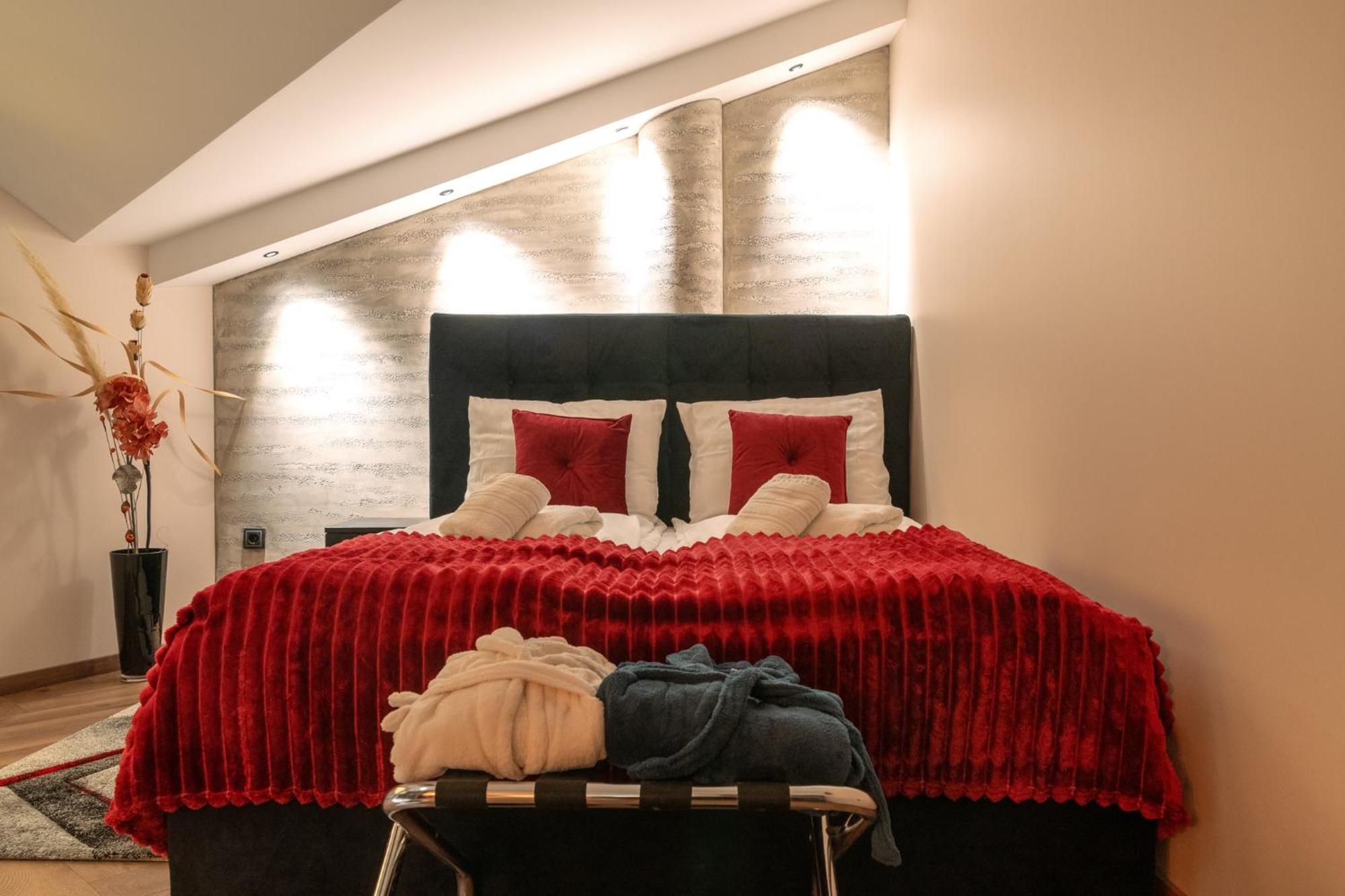 Fenix Apartments โซโคบานยา ภายนอก รูปภาพ